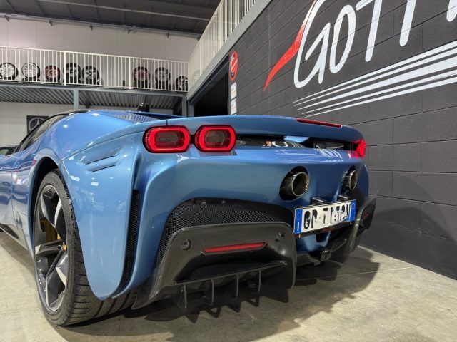 Ferrari LaFerrari 2023