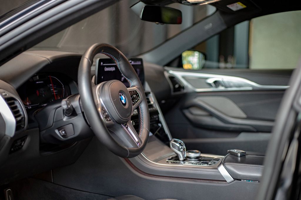 BMW M850 2024