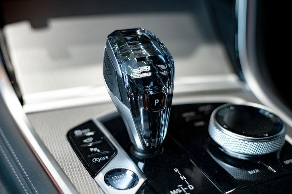 BMW M850 2024