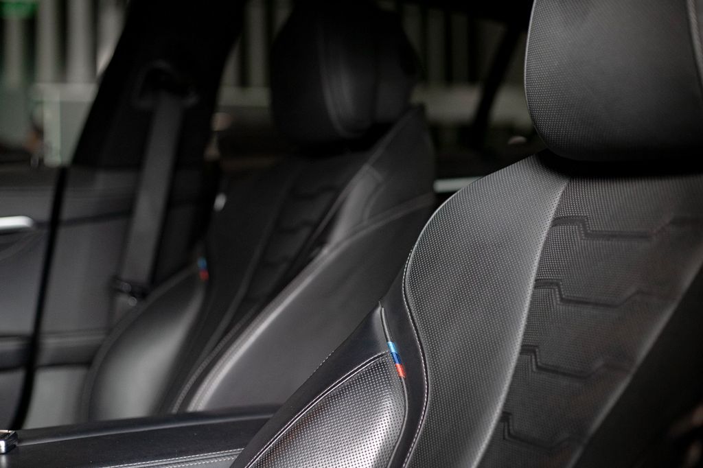BMW M850 2024