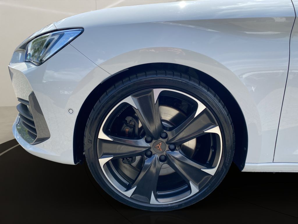 Cupra Leon 2022