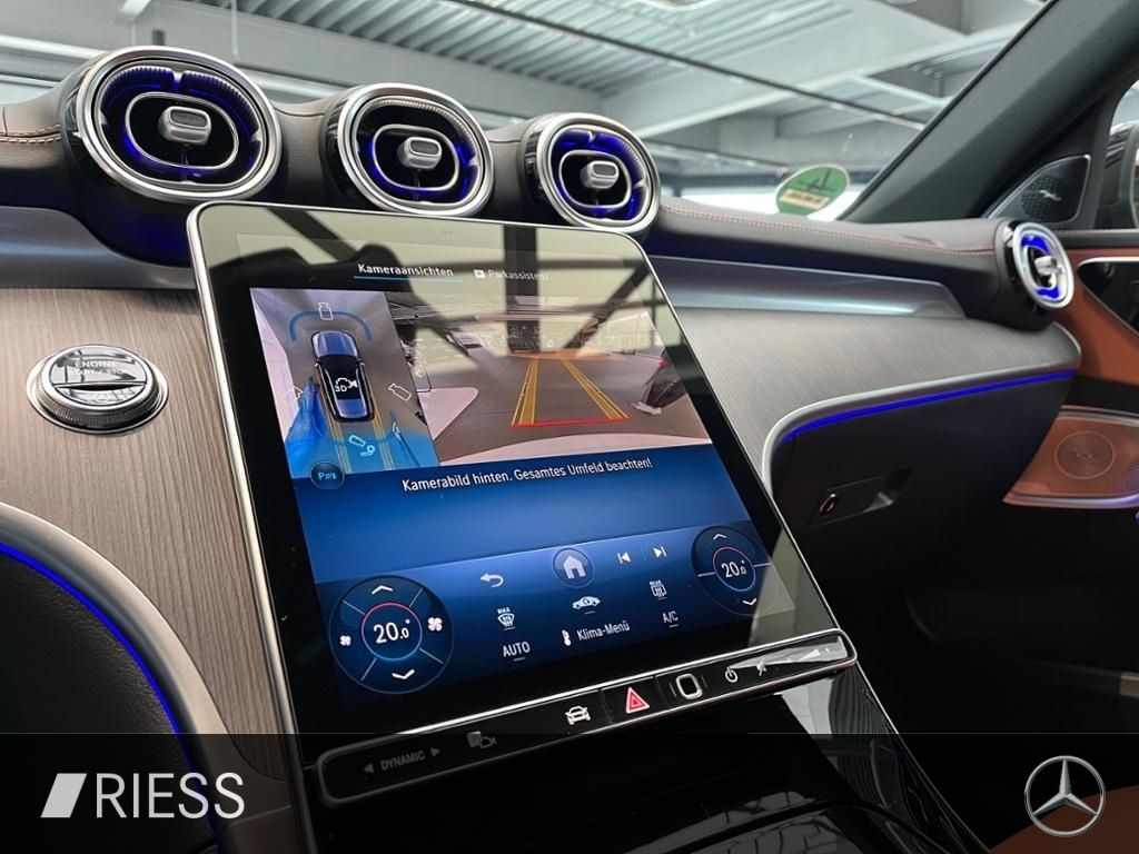 Mercedes-Benz C 220 2025