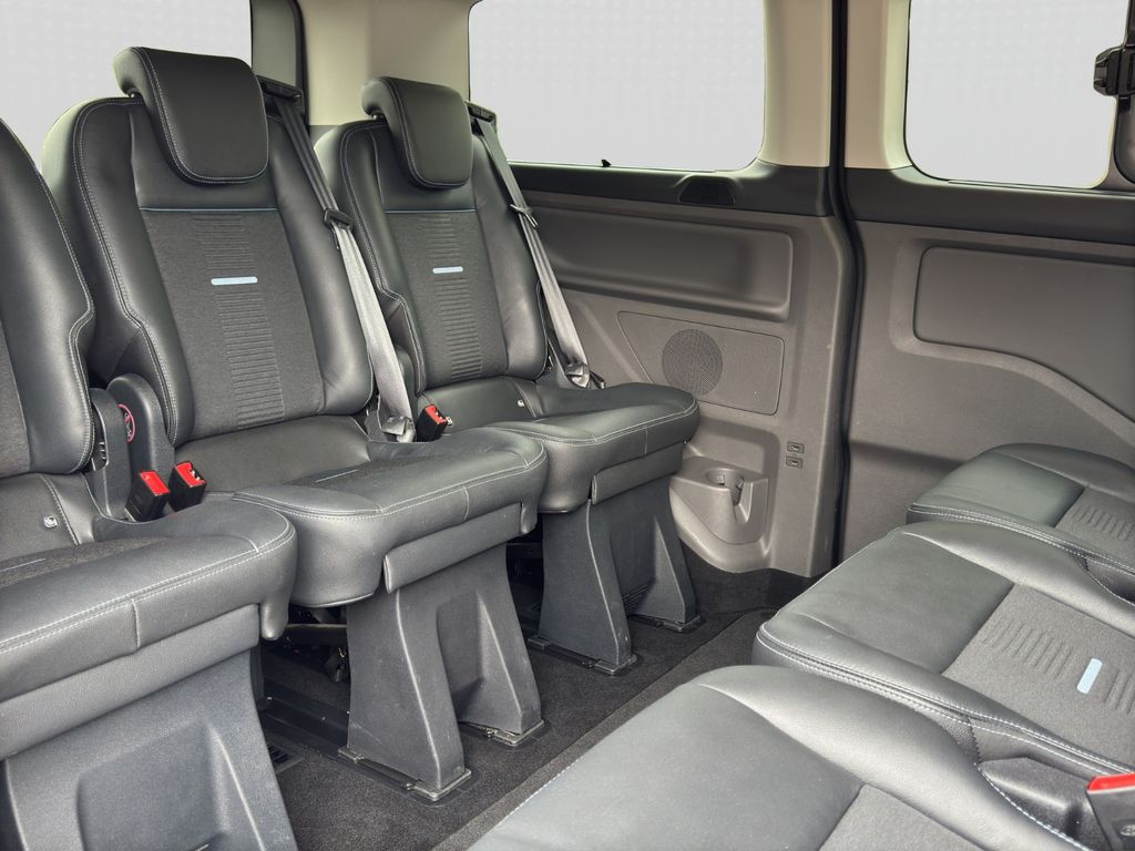 Ford Tourneo Custom 2022