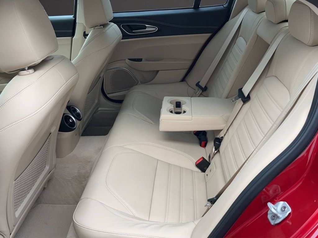 Alfa Romeo Giulia 2022