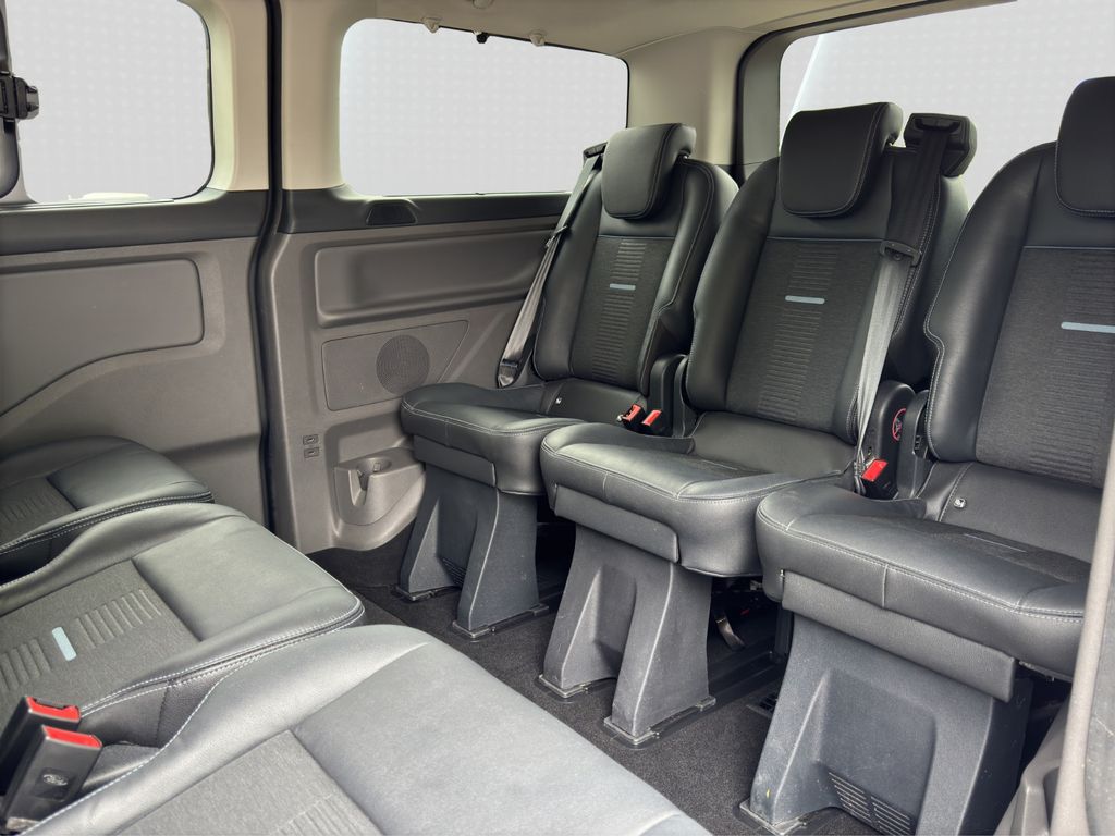 Ford Tourneo Custom 2022