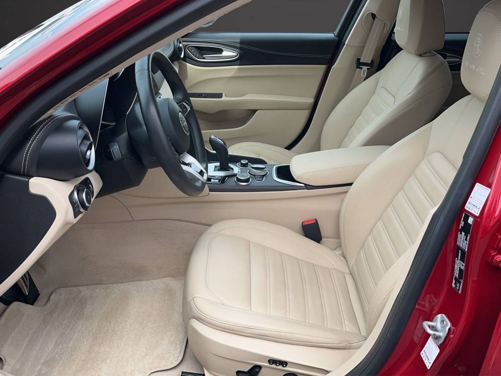 Alfa Romeo Giulia 2022