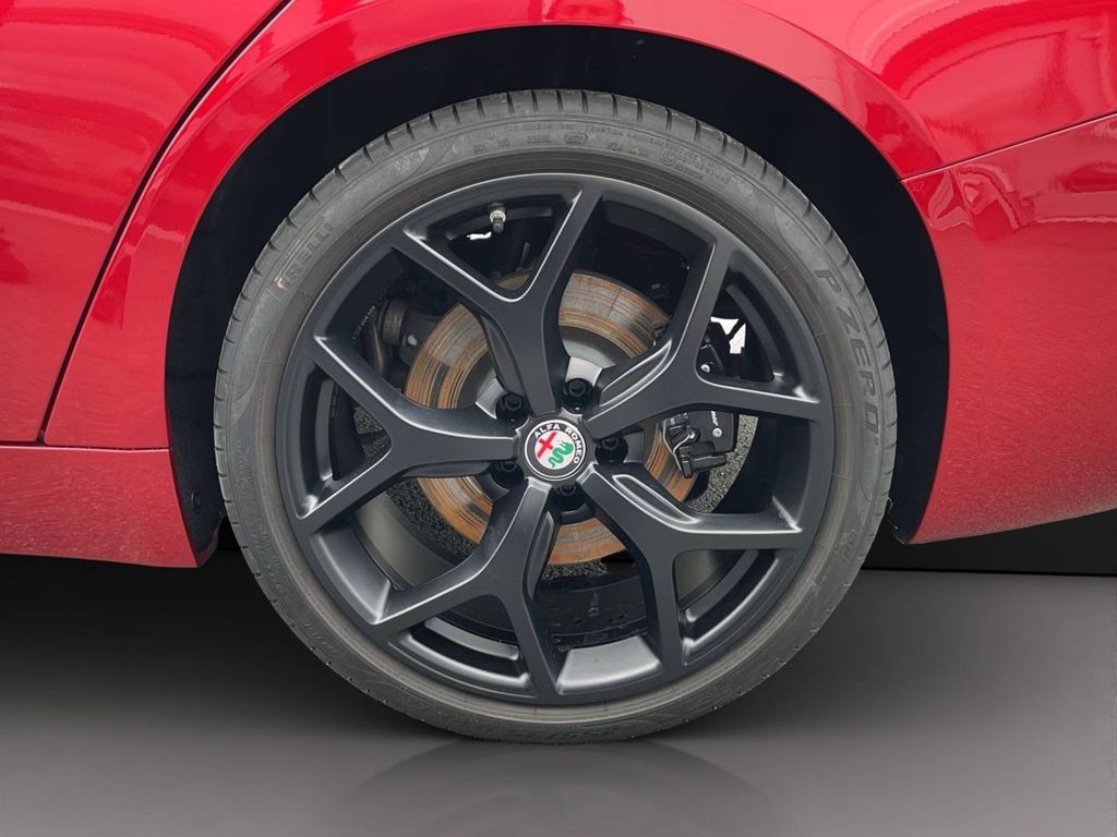 Alfa Romeo Giulia 2022