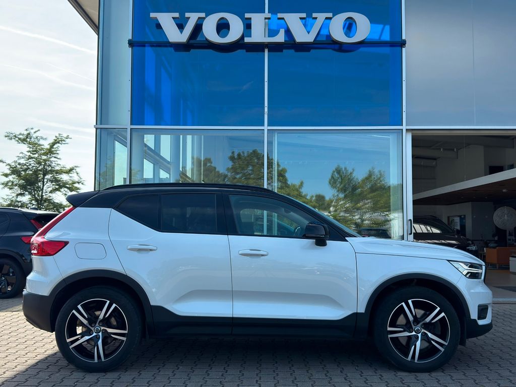 Volvo XC40 2021