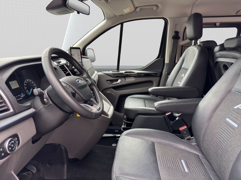 Ford Tourneo Custom 2022