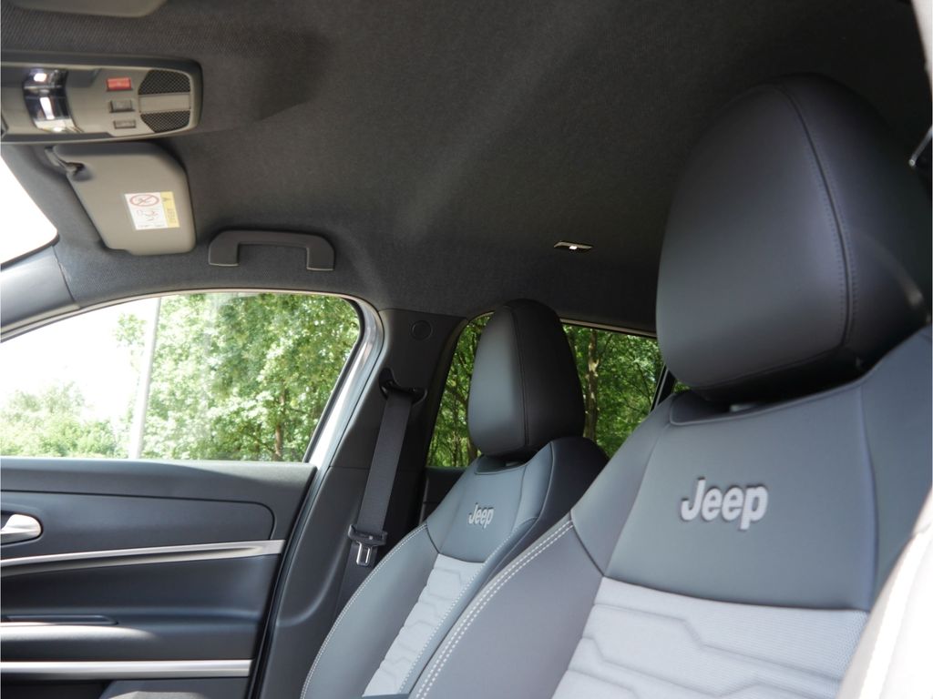 Jeep Avenger 2025