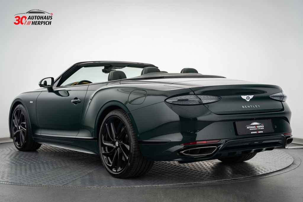 Bentley Continental GTC 2025