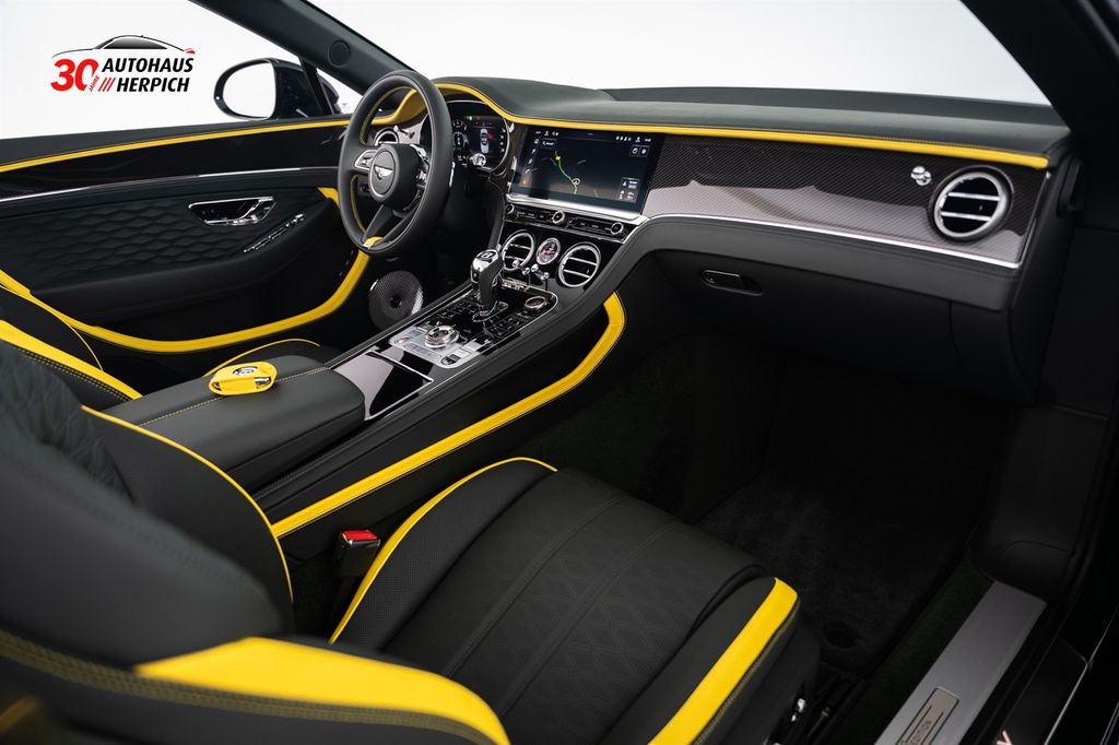 Bentley Continental GTC 2025