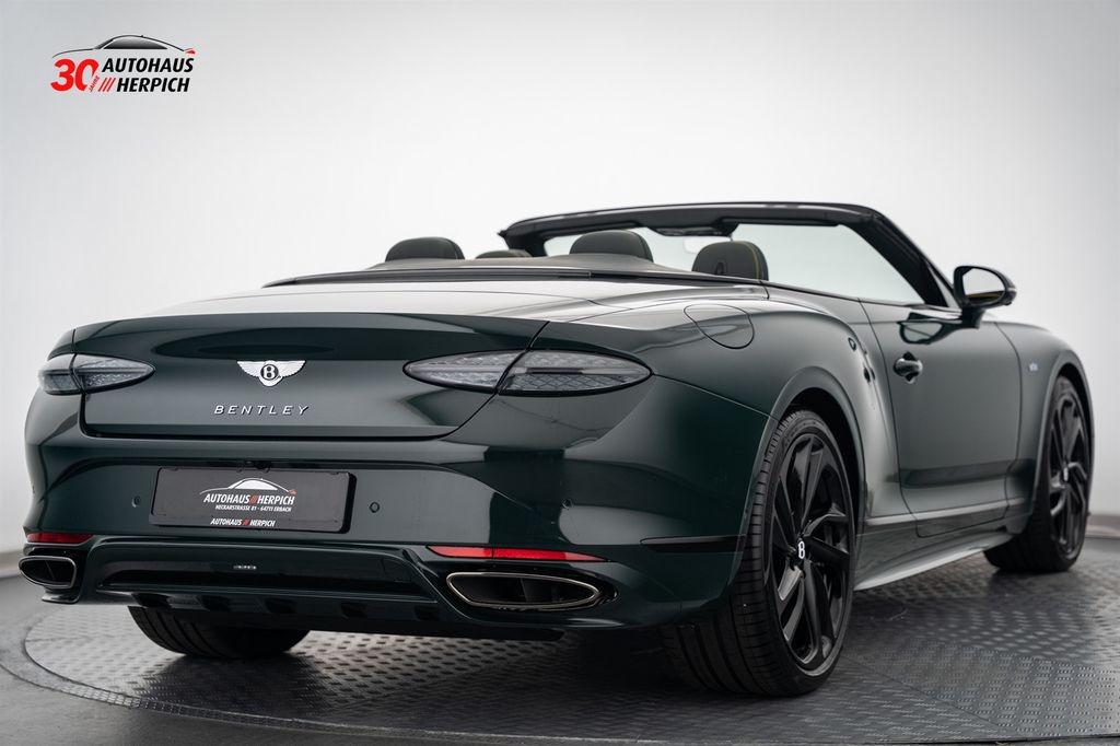 Bentley Continental GTC 2025