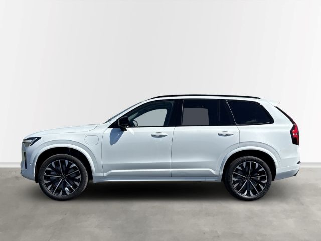 Volvo XC90 2025