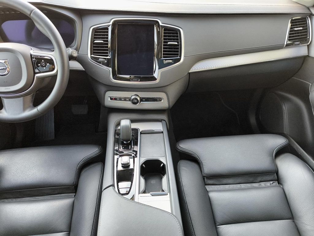 Volvo XC90 2022