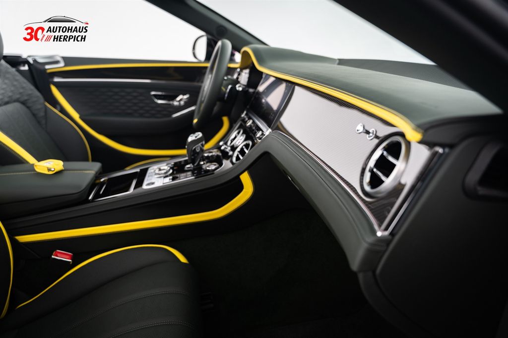 Bentley Continental GTC 2025