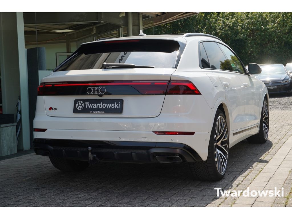 Audi Q8 2025