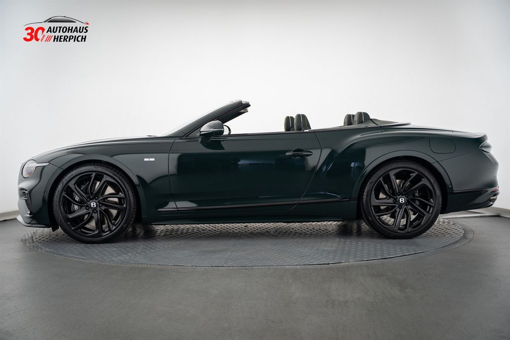 Bentley Continental GTC 2025