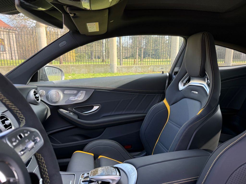 Mercedes-Benz C 63 AMG