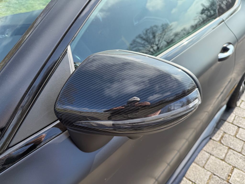 Mercedes-Benz C 63 AMG