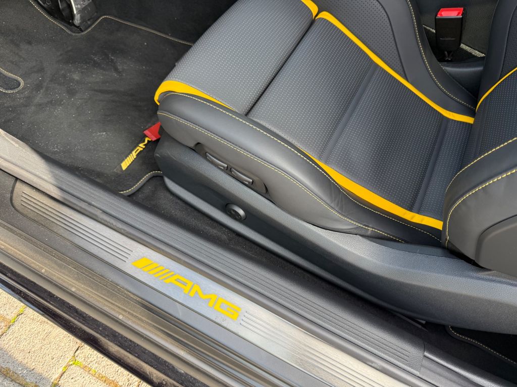 Mercedes-Benz C 63 AMG