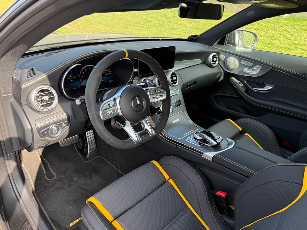 Mercedes-Benz C 63 AMG