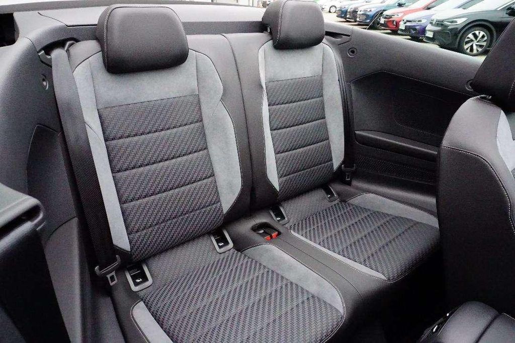 Volkswagen T-Roc 2024