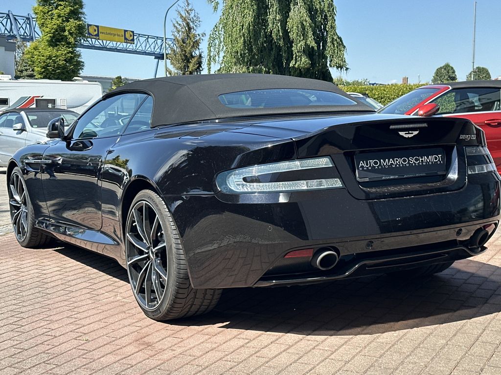 Aston Martin DB9 2016