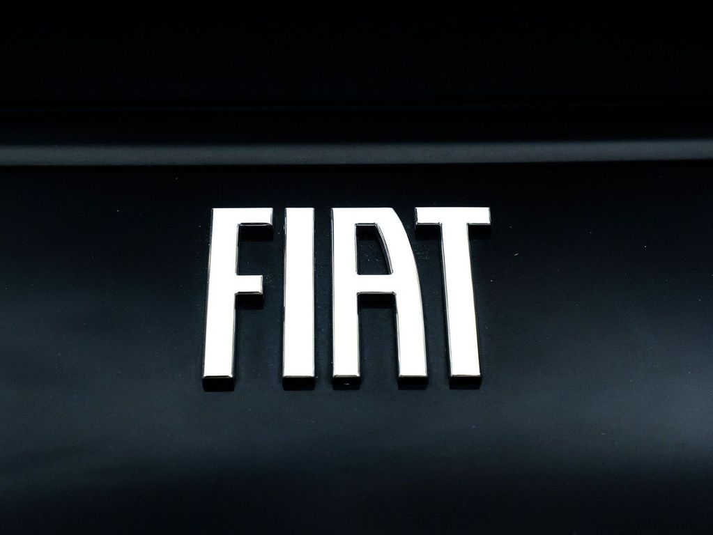 Fiat 500C 2023