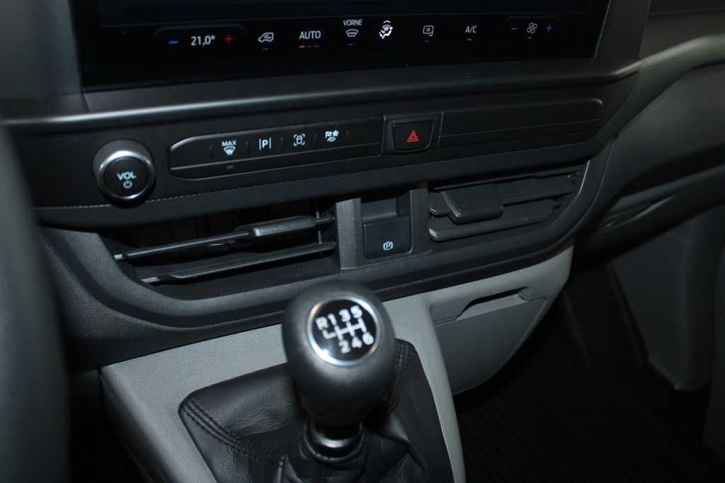 Ford Transit Custom 2025