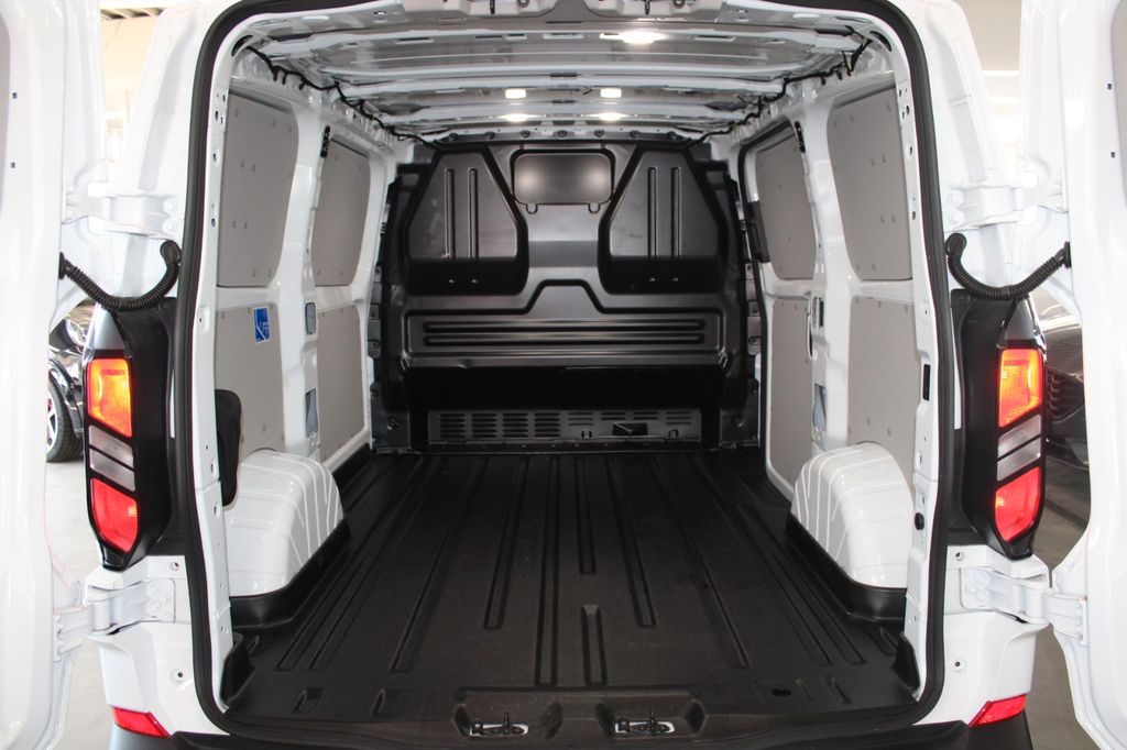 Ford Transit Custom 2025