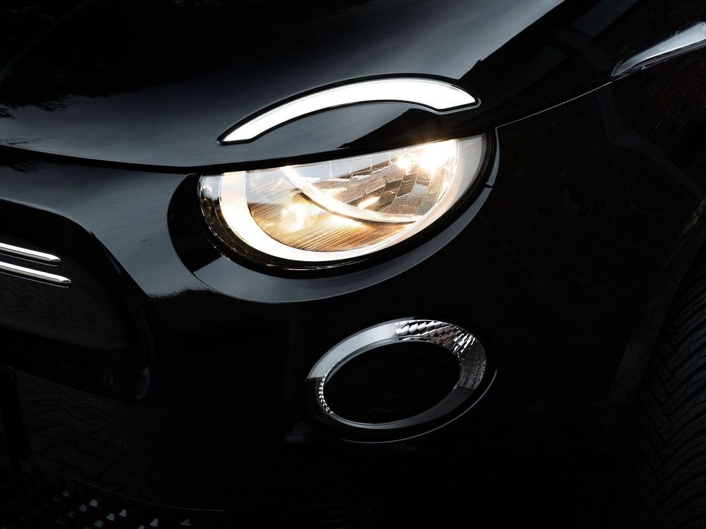 Fiat 500C 2023