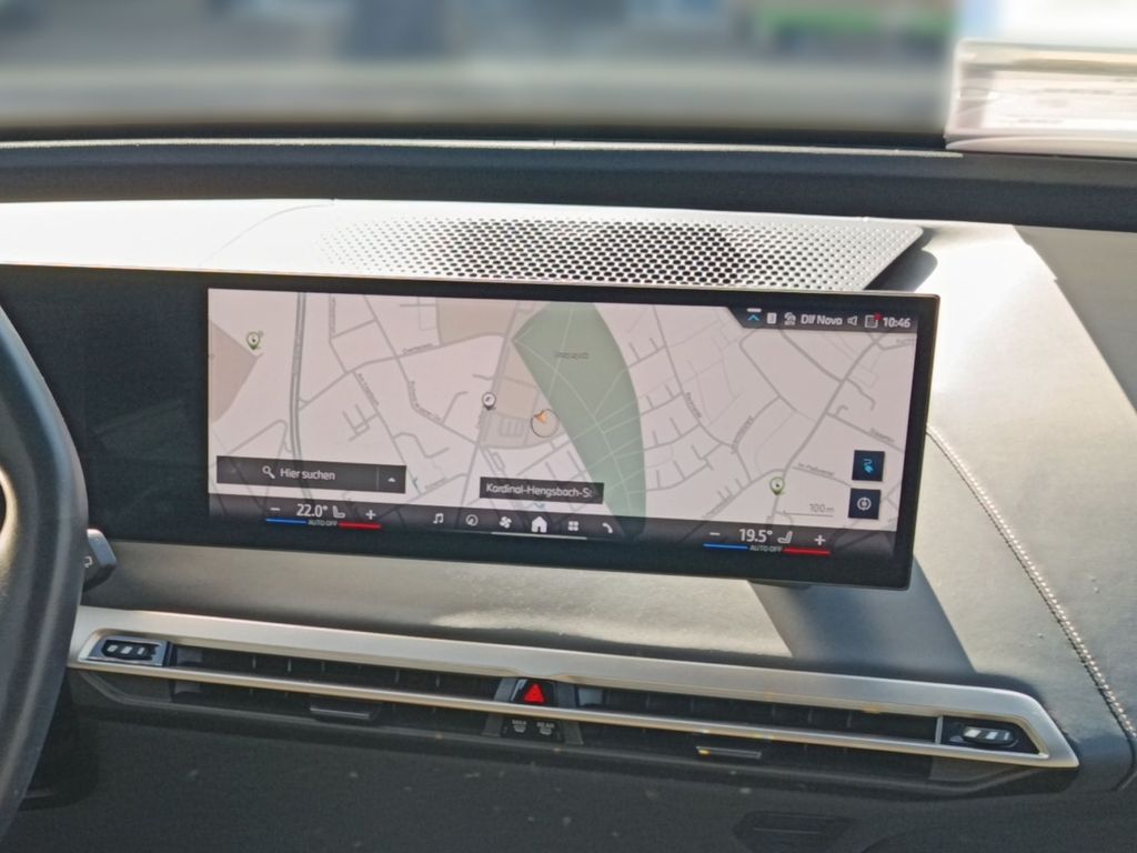 BMW iX 2023