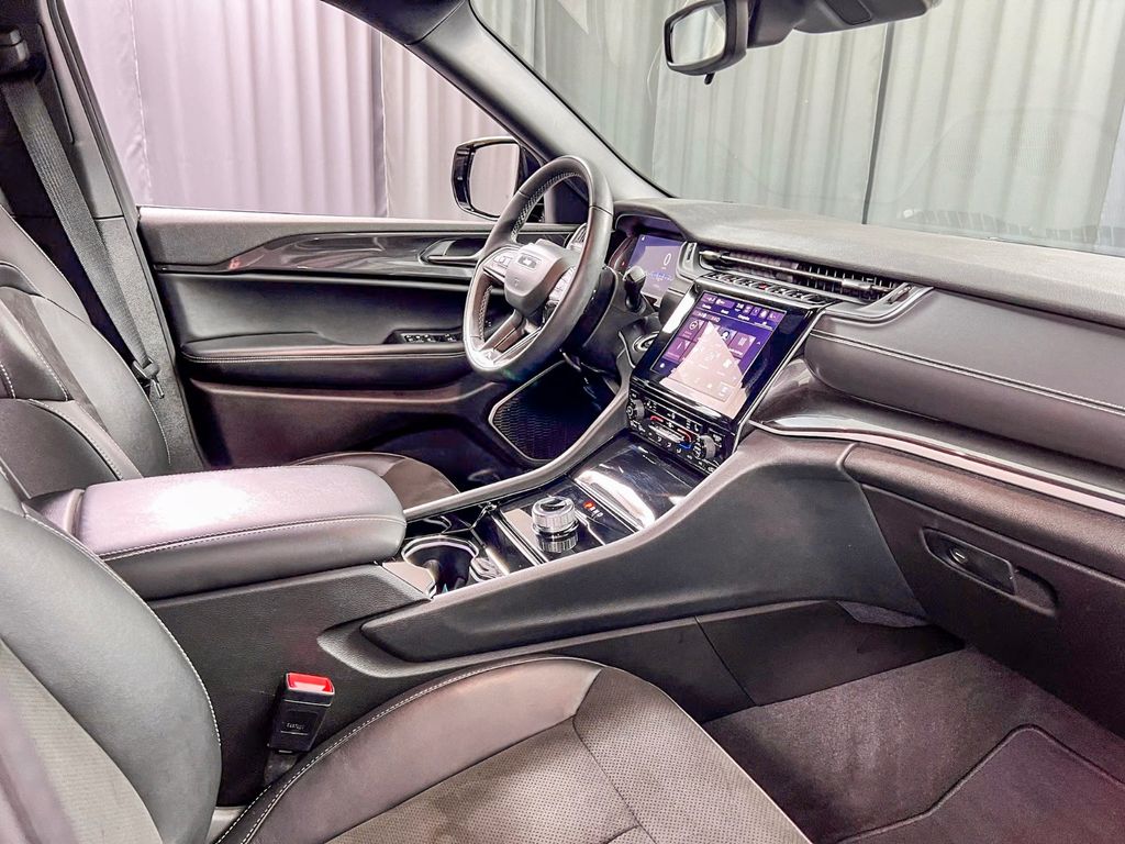 Jeep Grand Cherokee 2022