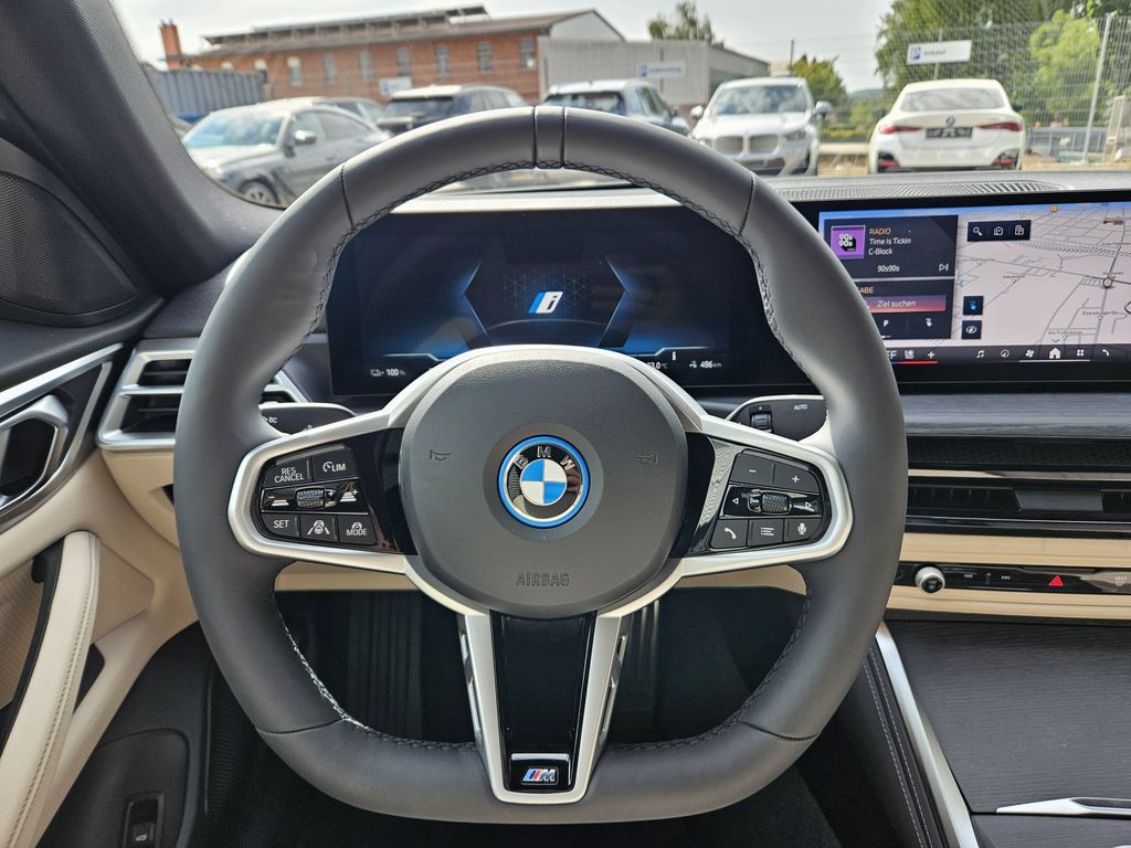 BMW i4 2025