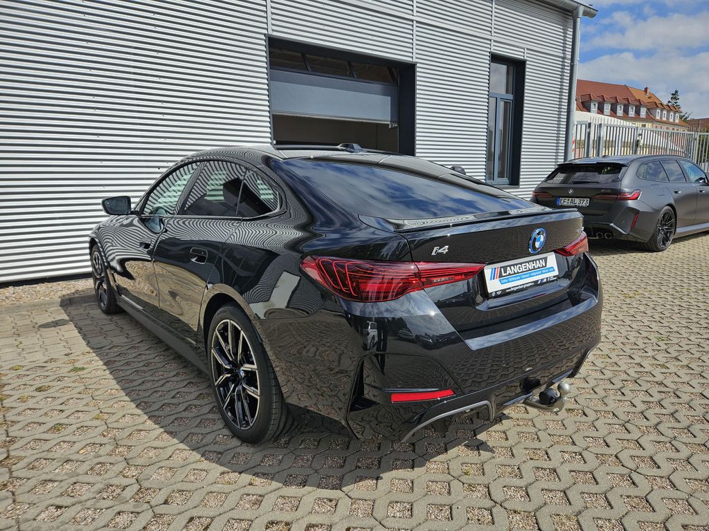 BMW i4 2025