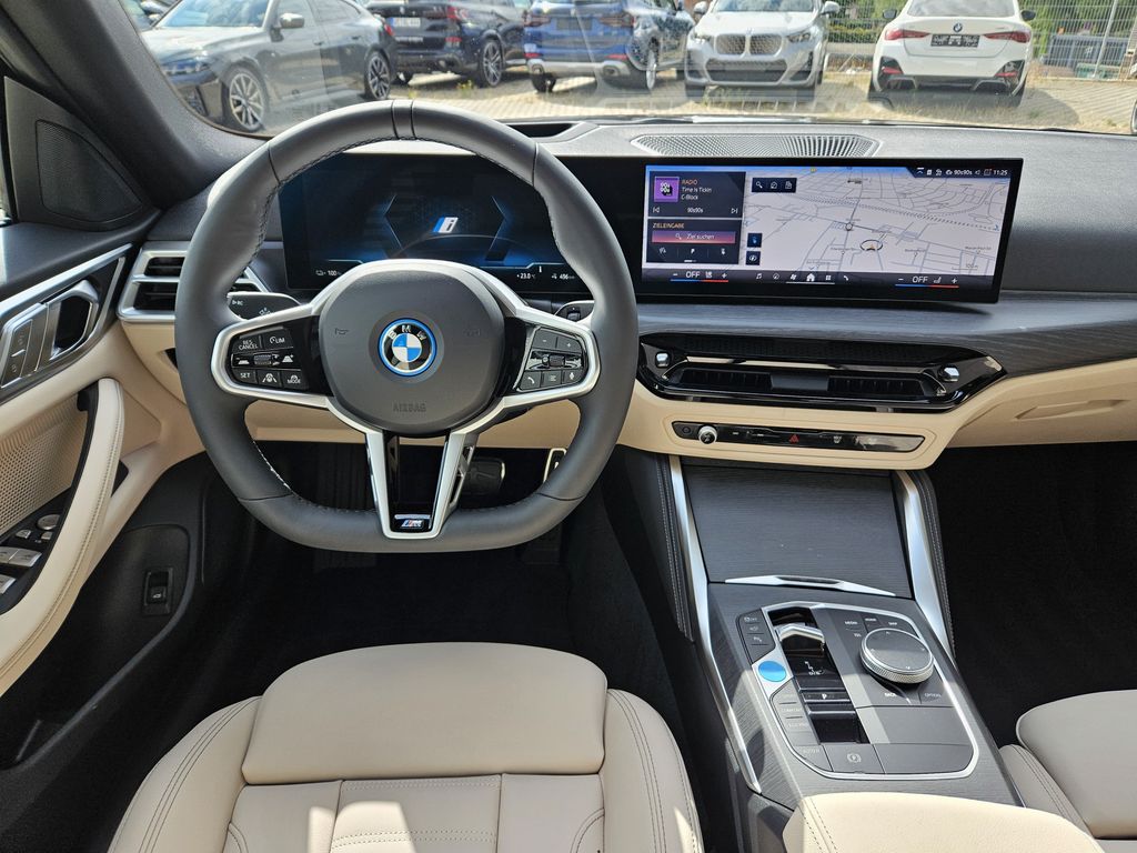BMW i4 2025