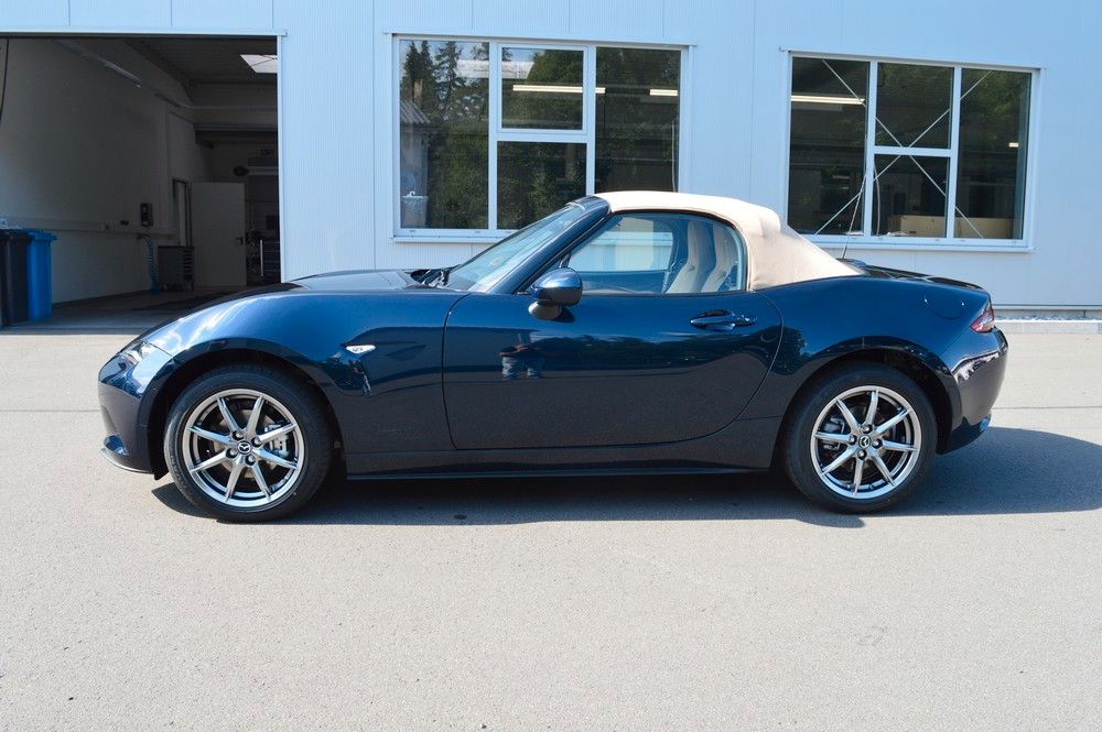 Mazda MX-5 2025