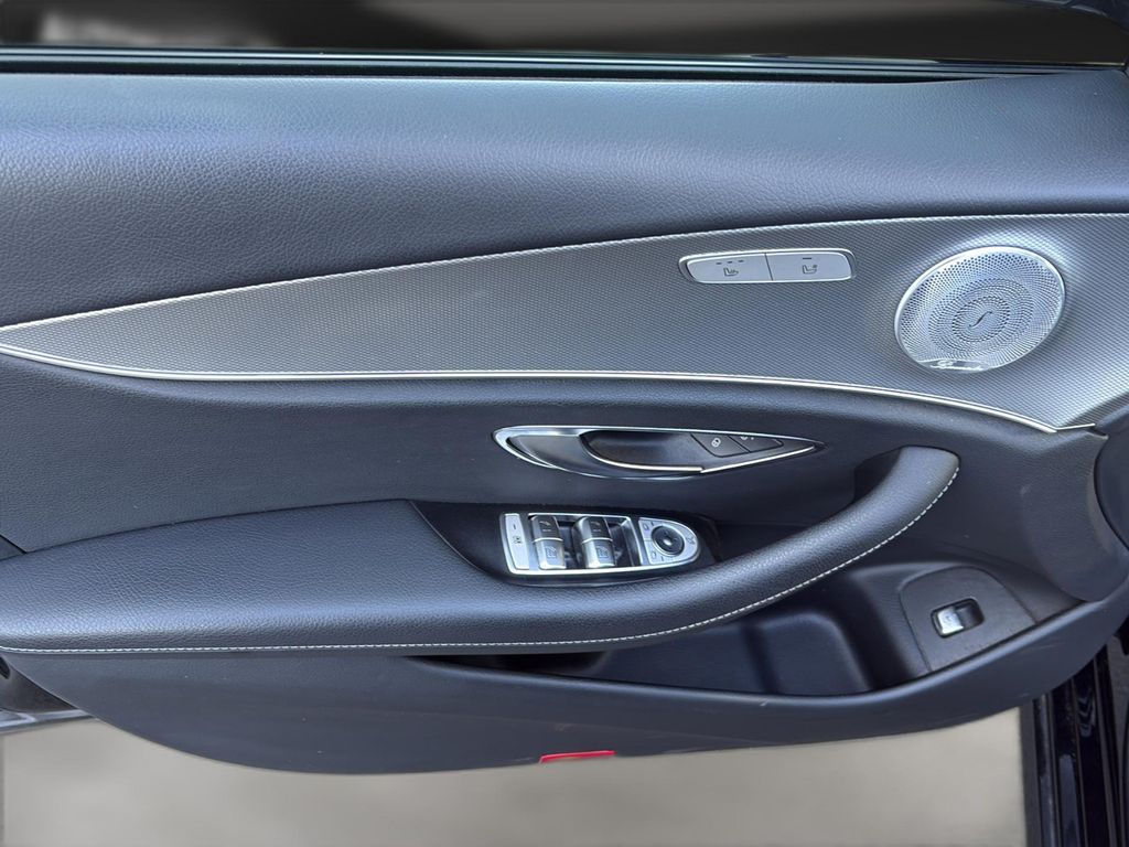 Mercedes-Benz E 300 2020