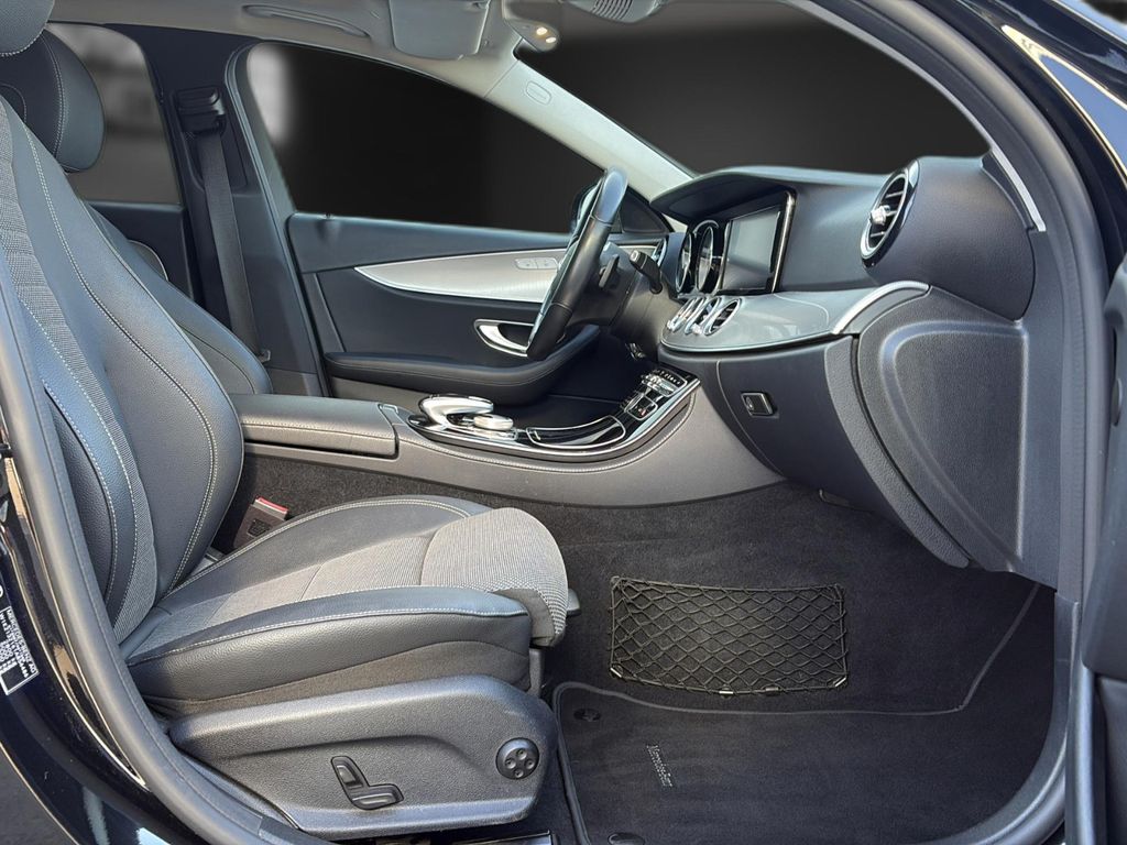 Mercedes-Benz E 300 2020