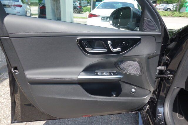 Mercedes-Benz C 300 2024