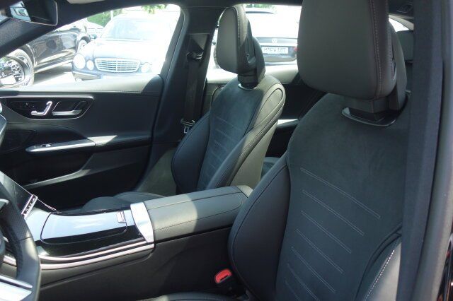 Mercedes-Benz C 300 2024