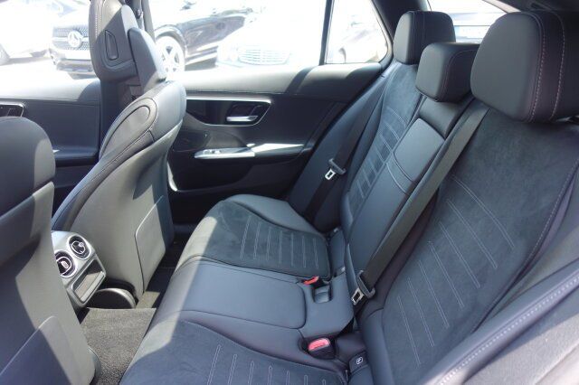 Mercedes-Benz C 300 2024