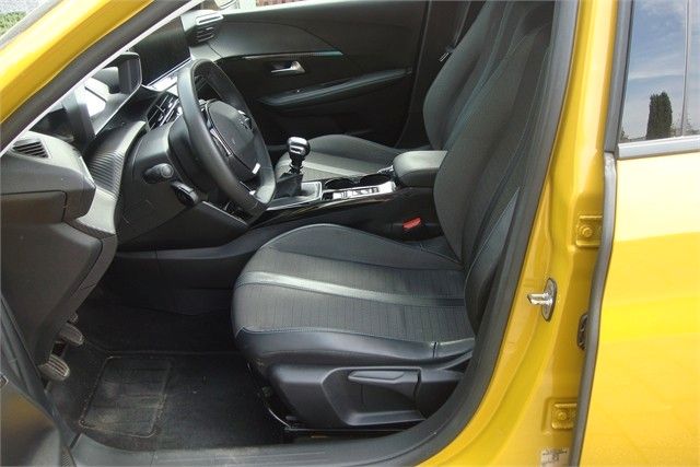 Peugeot 208 2022