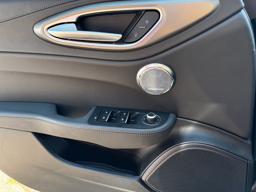 Alfa Romeo Giulia 2023