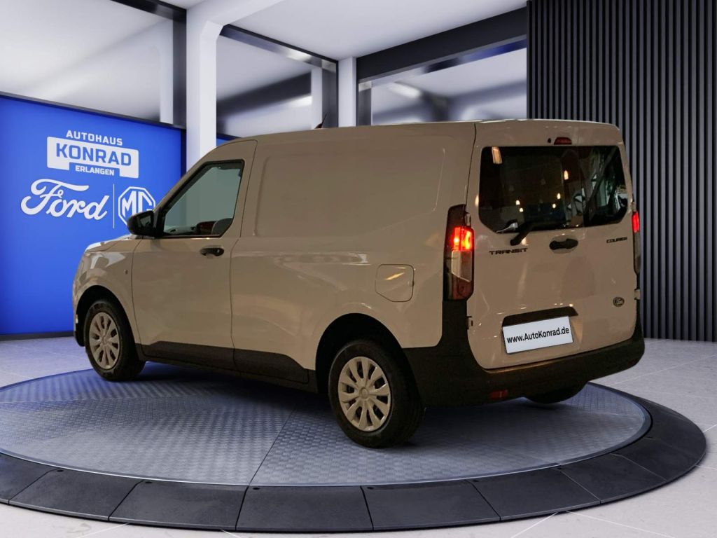 Ford Transit Courier 2025