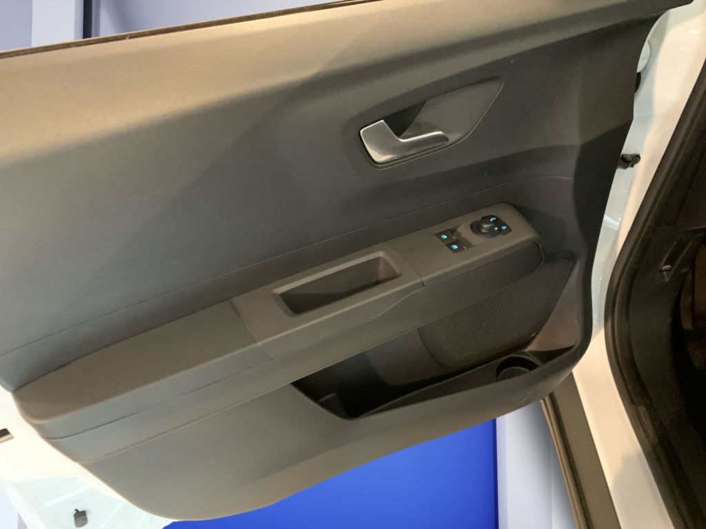 Ford Transit Courier 2025