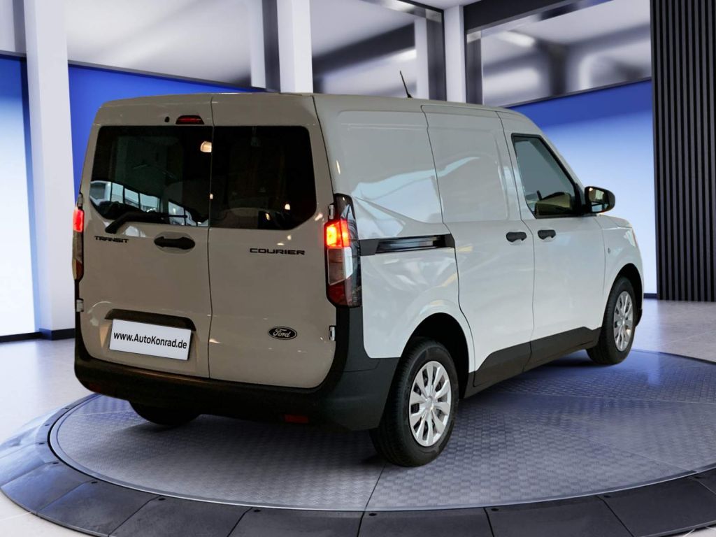 Ford Transit Courier 2025