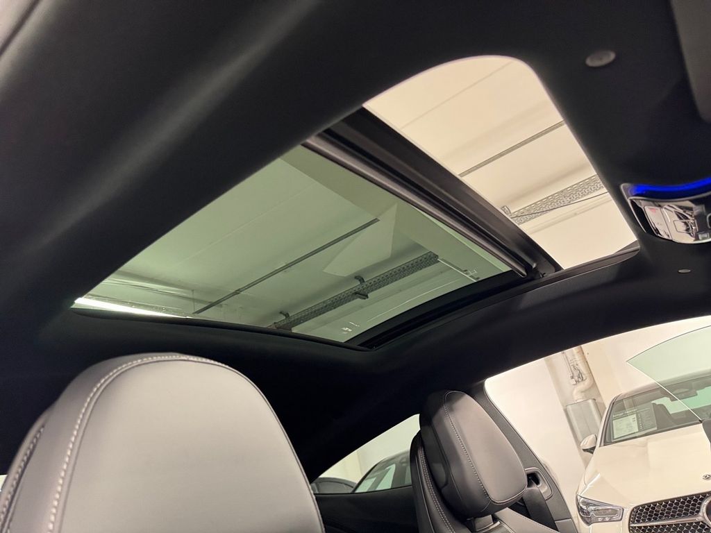 Mercedes-Benz CLE 200 2024