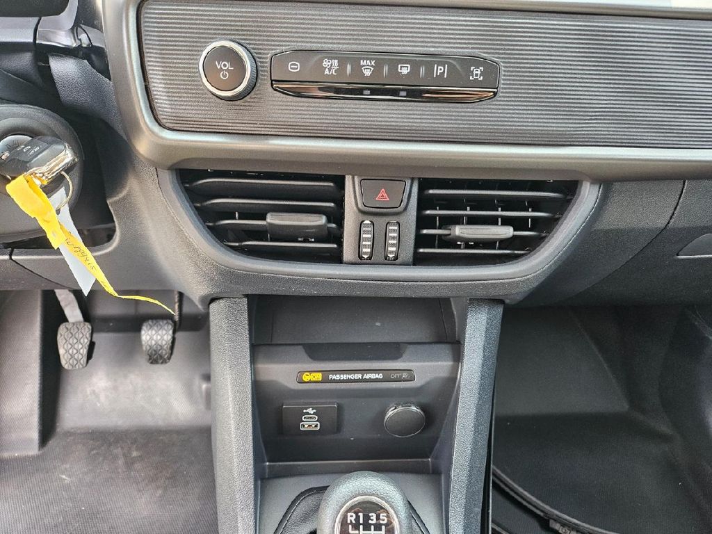 Ford Transit Courier 2024